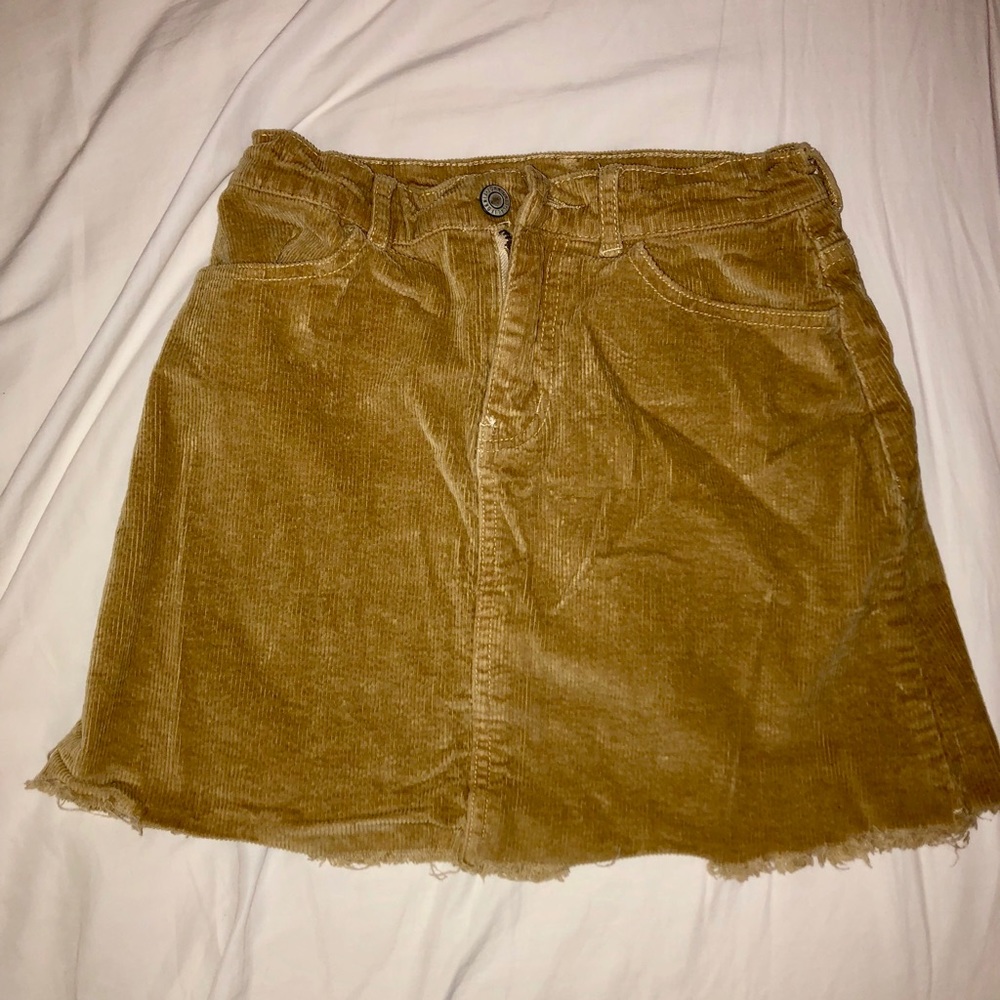 Brandy Melville corduroy skirt 💐
